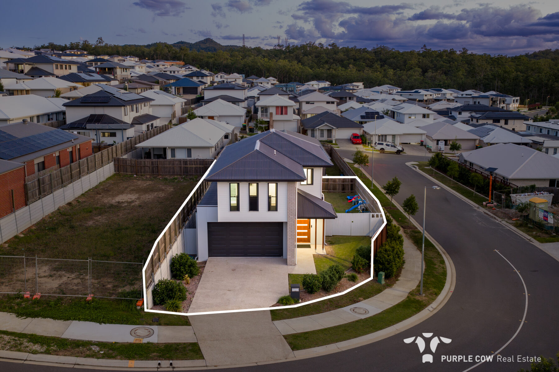 Property: 22 Alberg Street, Spring Mountain, QLD, 4300 photo-19