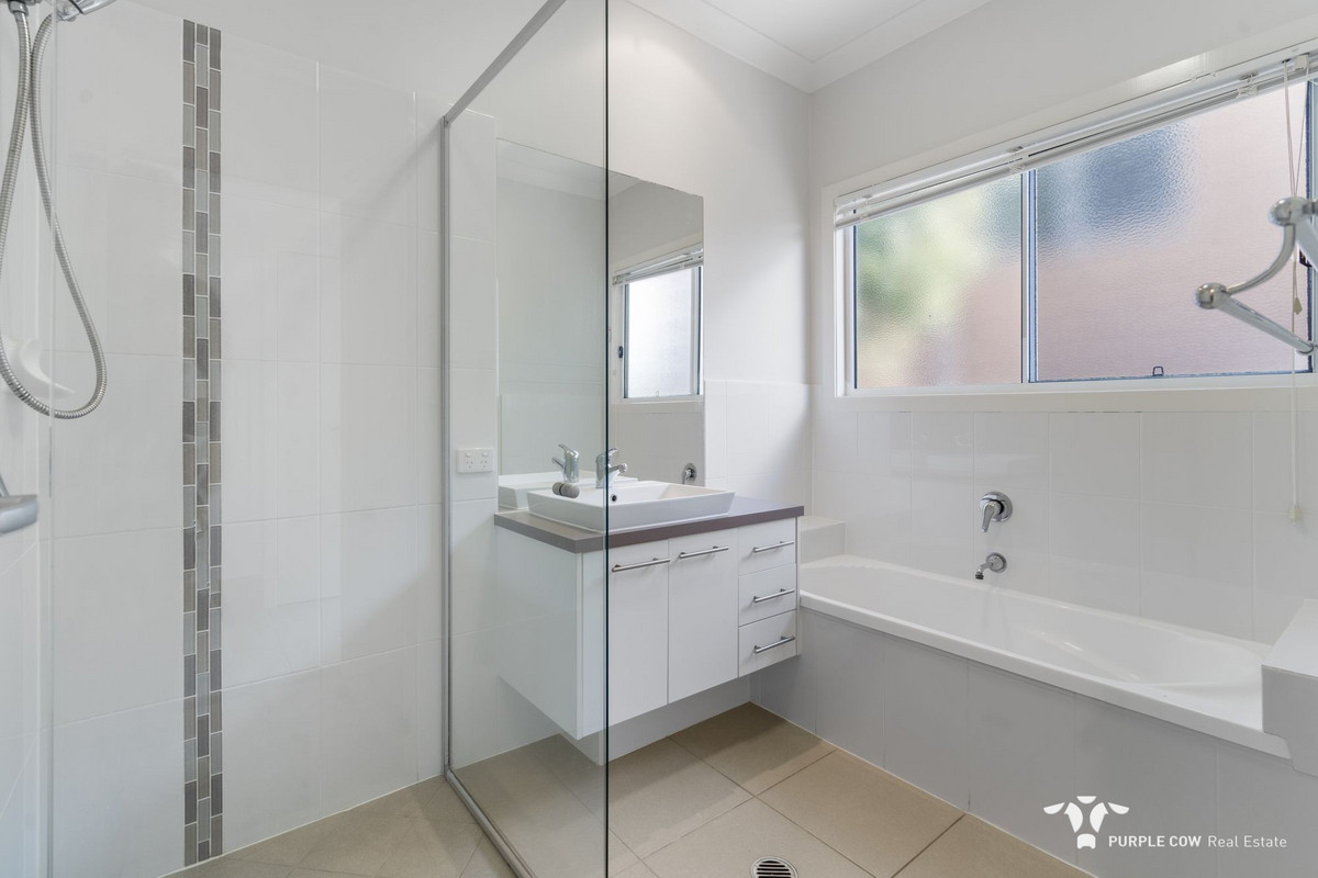 Rental: Springfield Lakes, QLD, 4300 photo-11