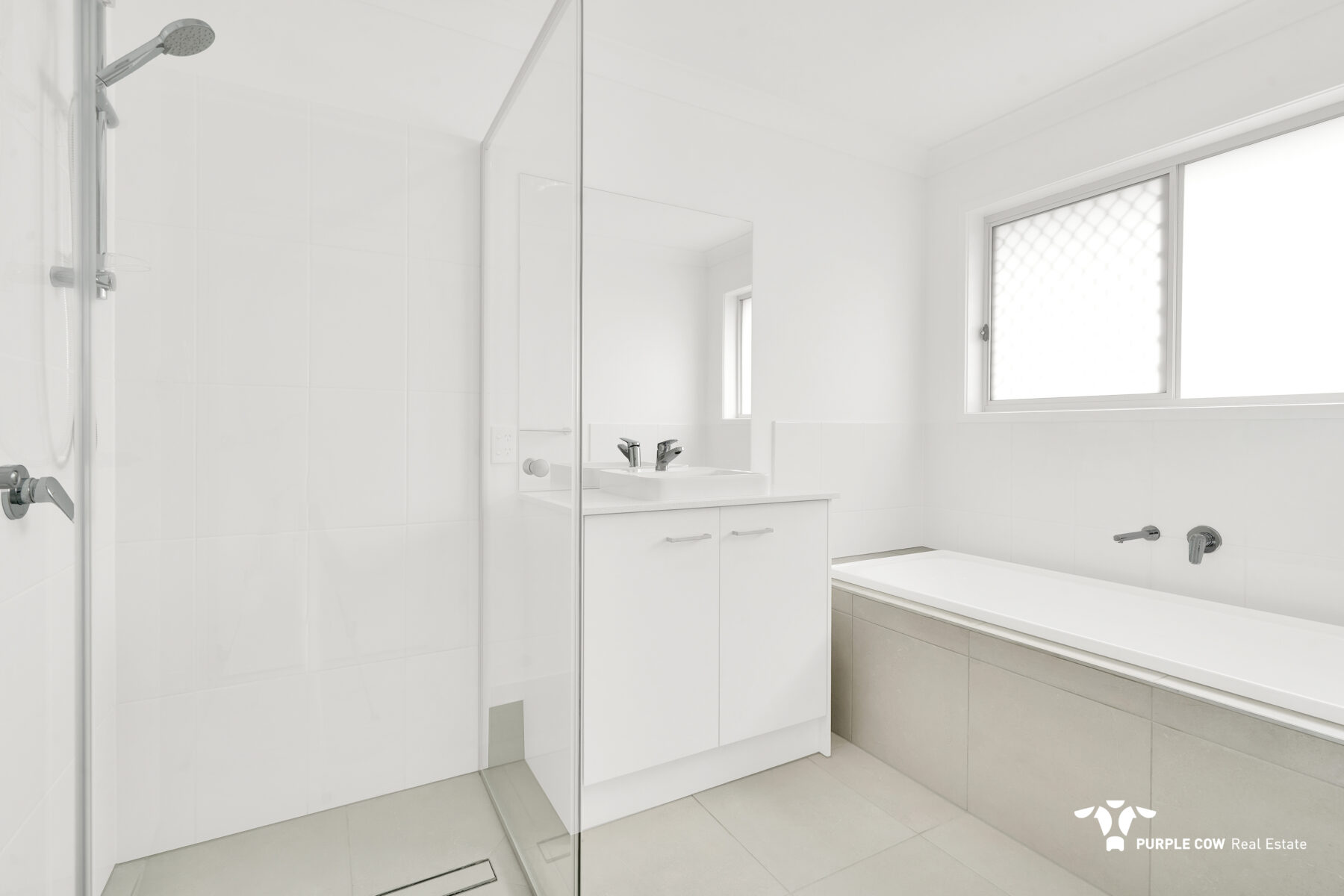 Rental: 86 Barcoo Drive, Plainland, QLD, 4341 photo-8