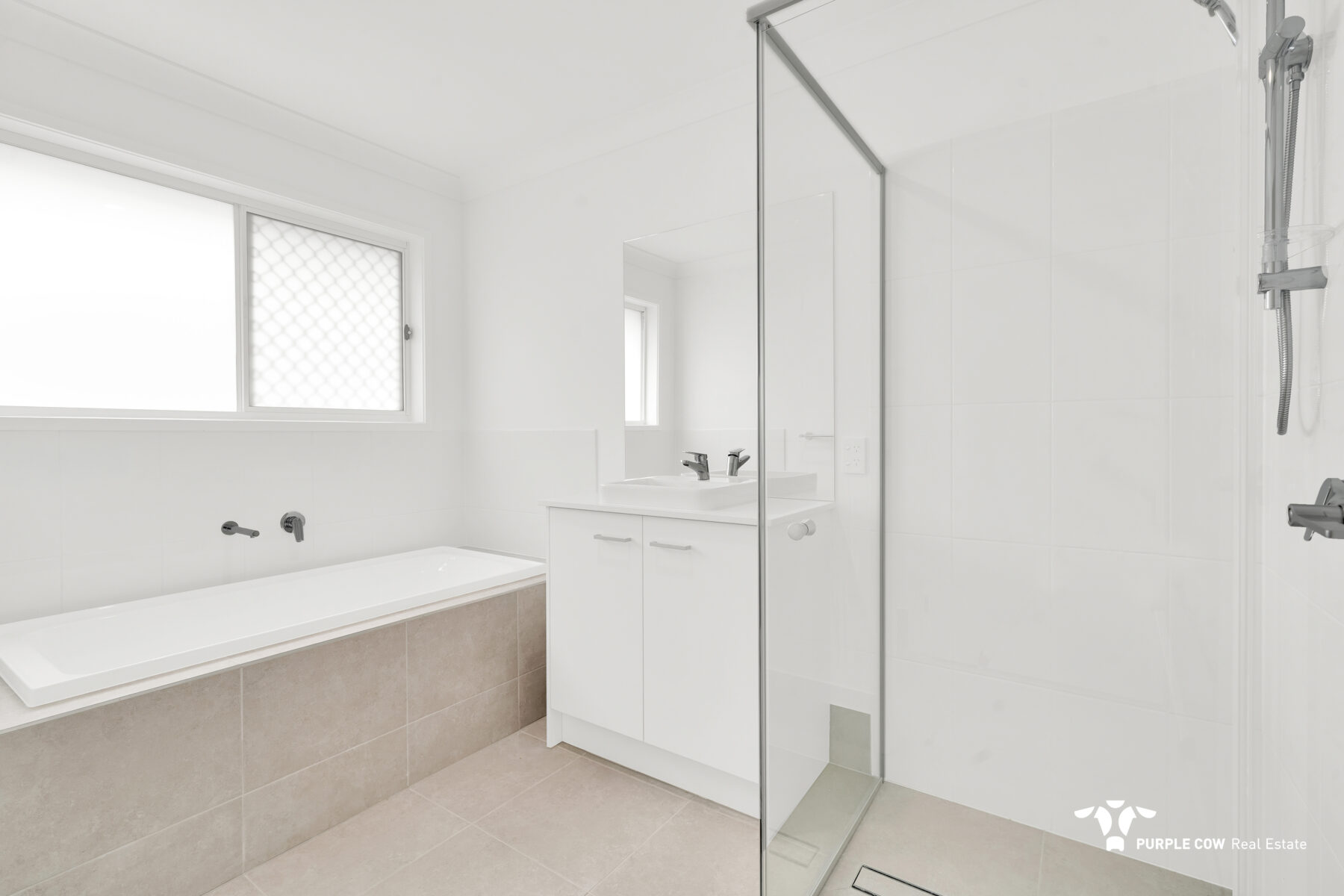 Rental: 84 Barcoo Drive, Plainland, QLD, 4341 photo-7