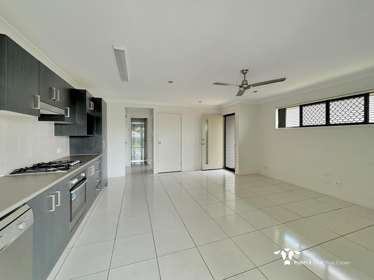 Rental: 2/1 Wren Street, Redbank Plains, QLD, 4301 photo-1