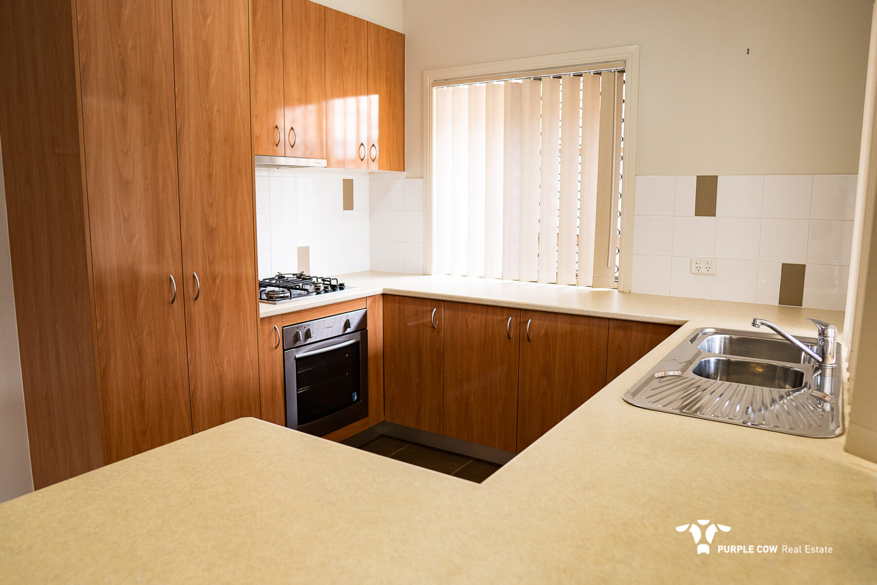 Rental: 19 Grand Canyon Drive, Springfield Lakes, QLD, 4300 photo-1