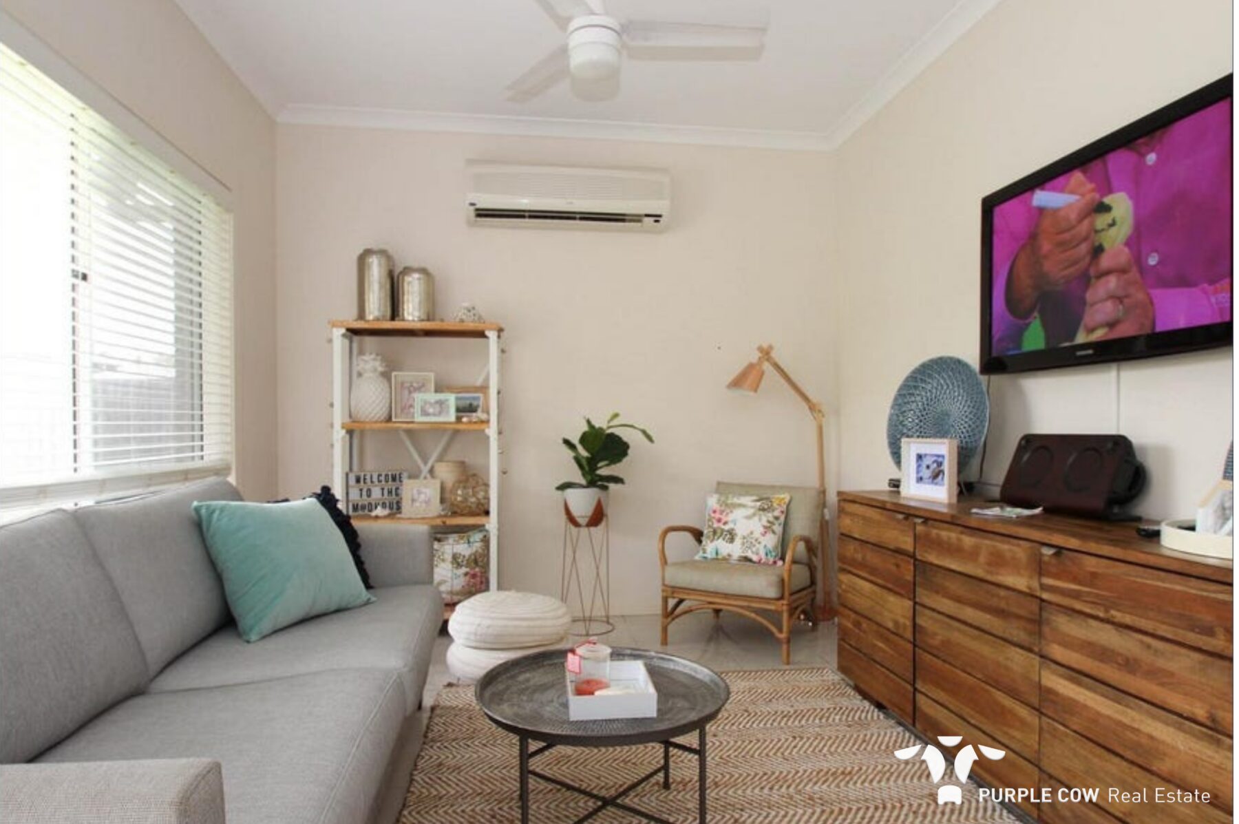 Property: 20 Arnaldo Avenue, Augustine Heights, QLD, 4300 photo-2