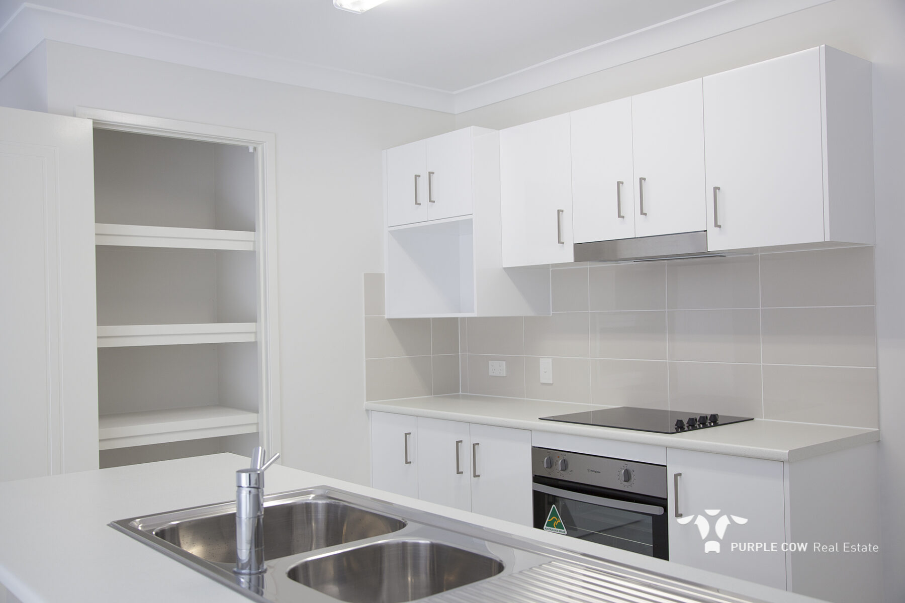 Rental: Yarrabilba, QLD, 4207 photo-2