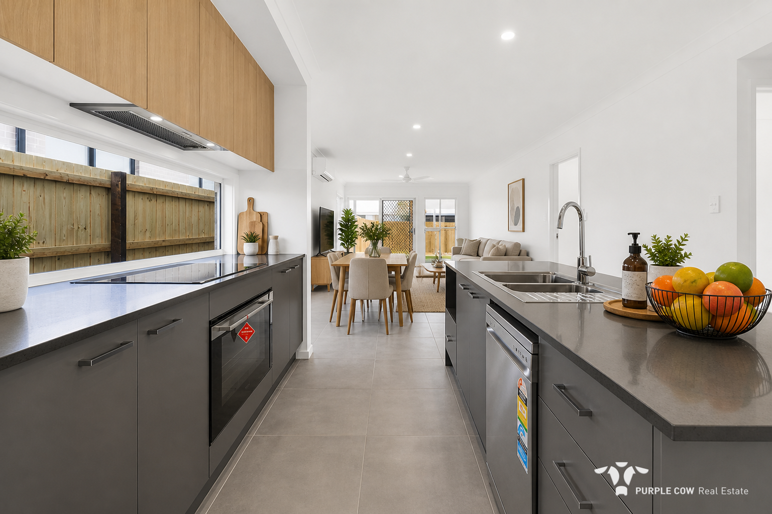 Rental: White Rock, QLD, 4306 photo-3