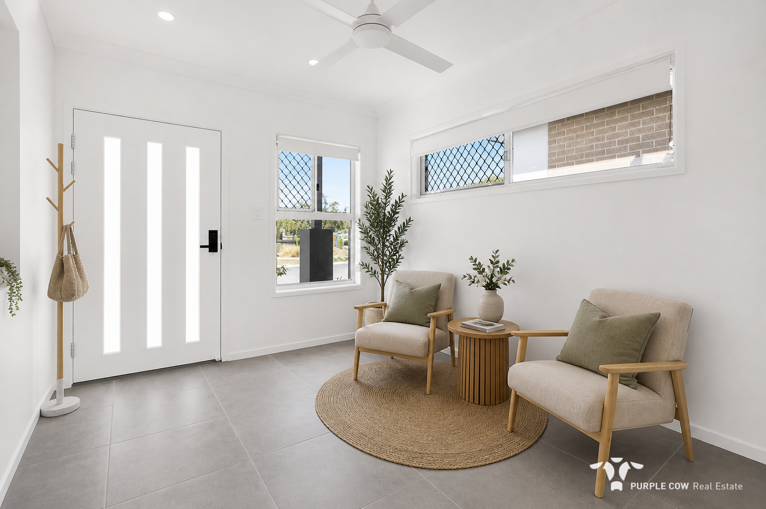 Rental: White Rock, QLD, 4306 photo-4