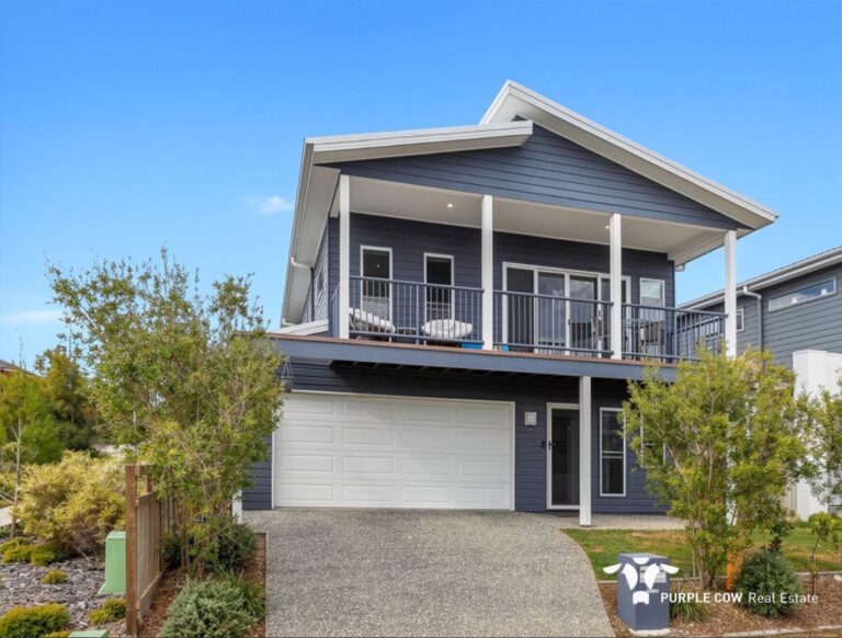64 Steamer Way, Spring Mountain