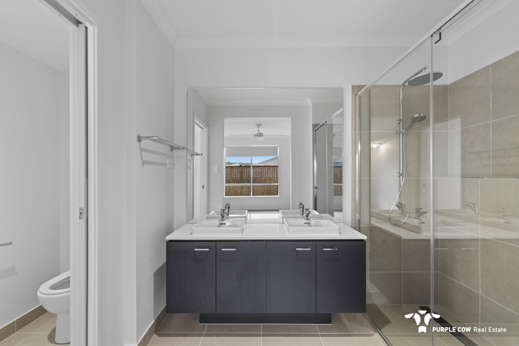 Rental: White Rock, QLD, 4306 photo-4