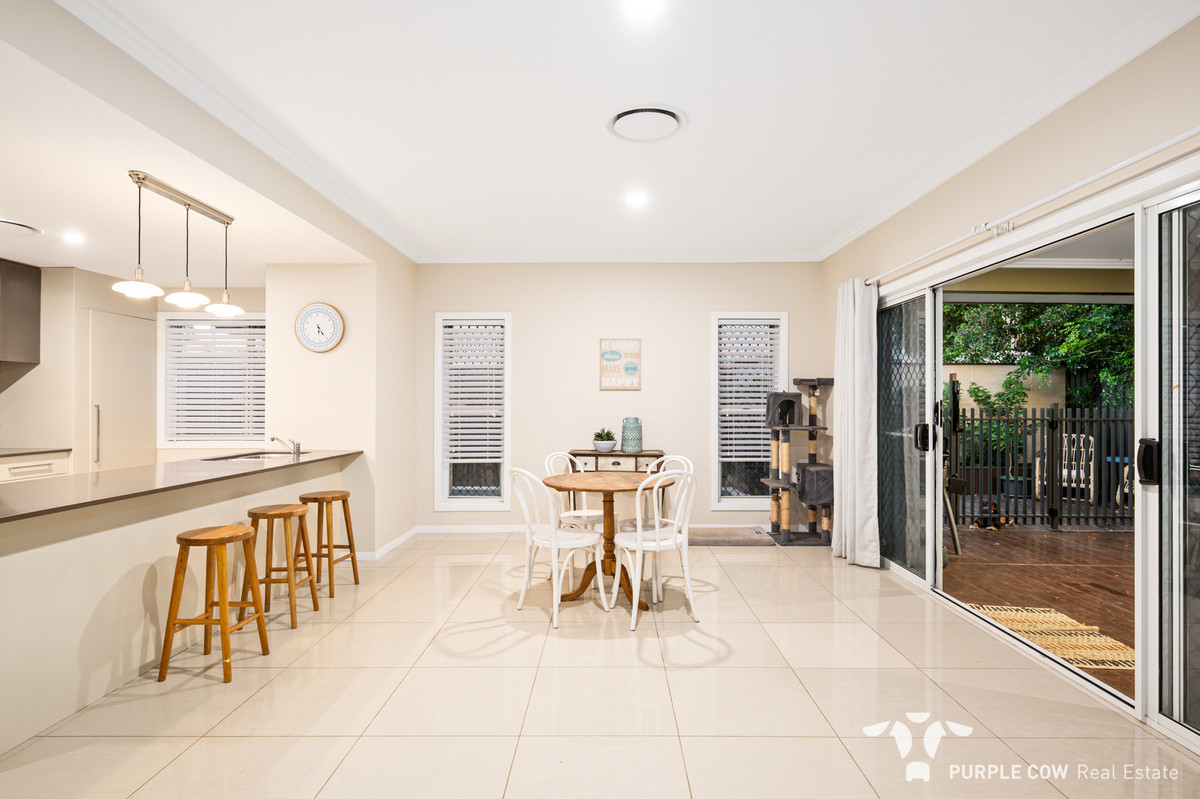 Rental: 20 Riverine Drive, Springfield Lakes, QLD, 4300 photo-9