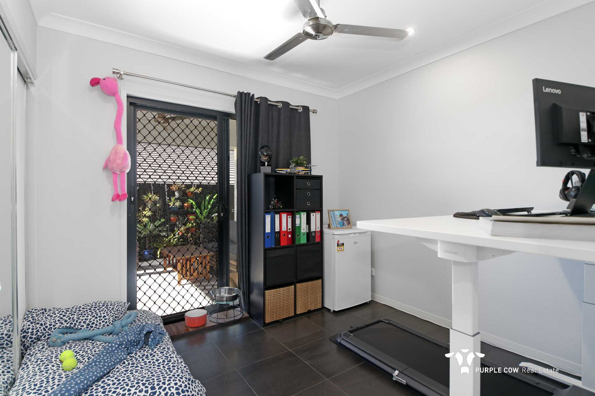 Rental: 39 Woodline Drive, Spring Mountain, QLD, 4300 photo-10