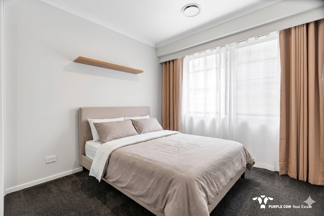 Rental: Spring Mountain, QLD, 4300 photo-9