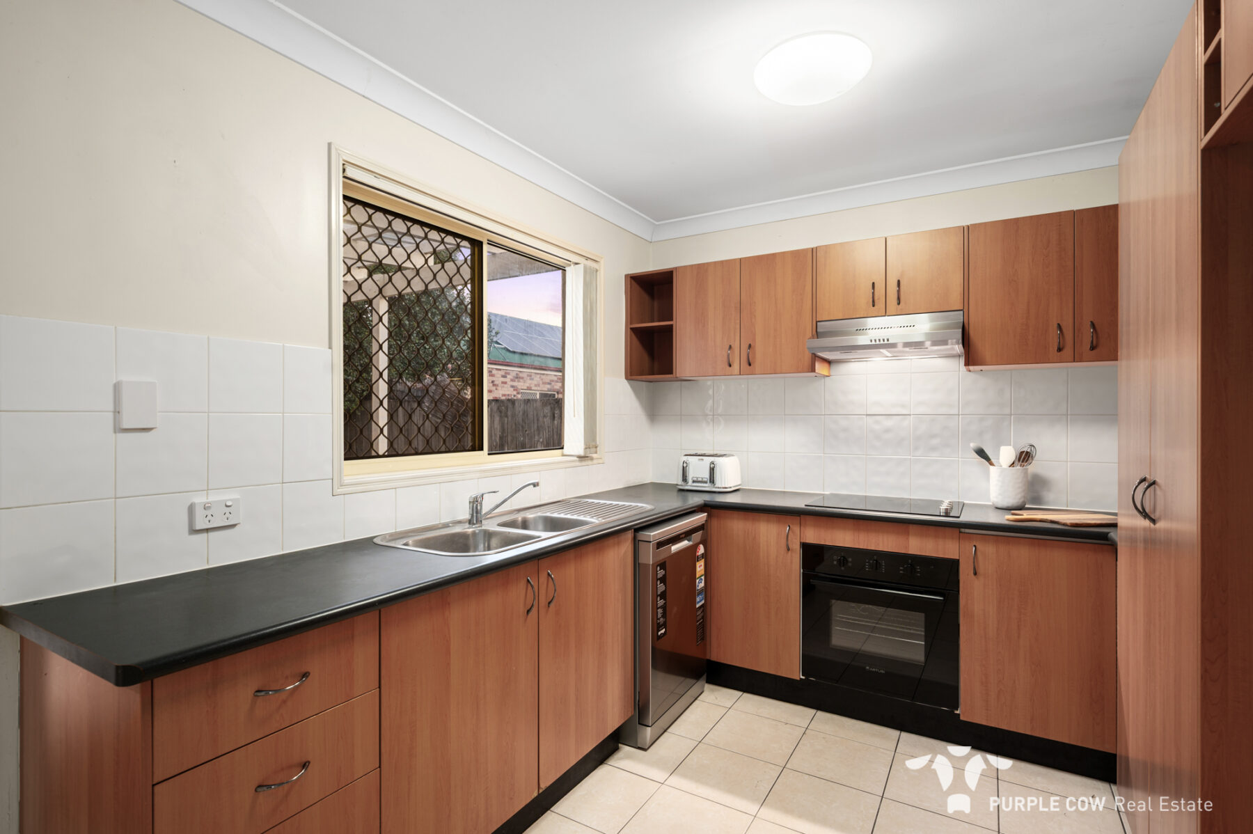 Property: 21 Ellen Circuit, Springfield Lakes, QLD, 4300 photo-4