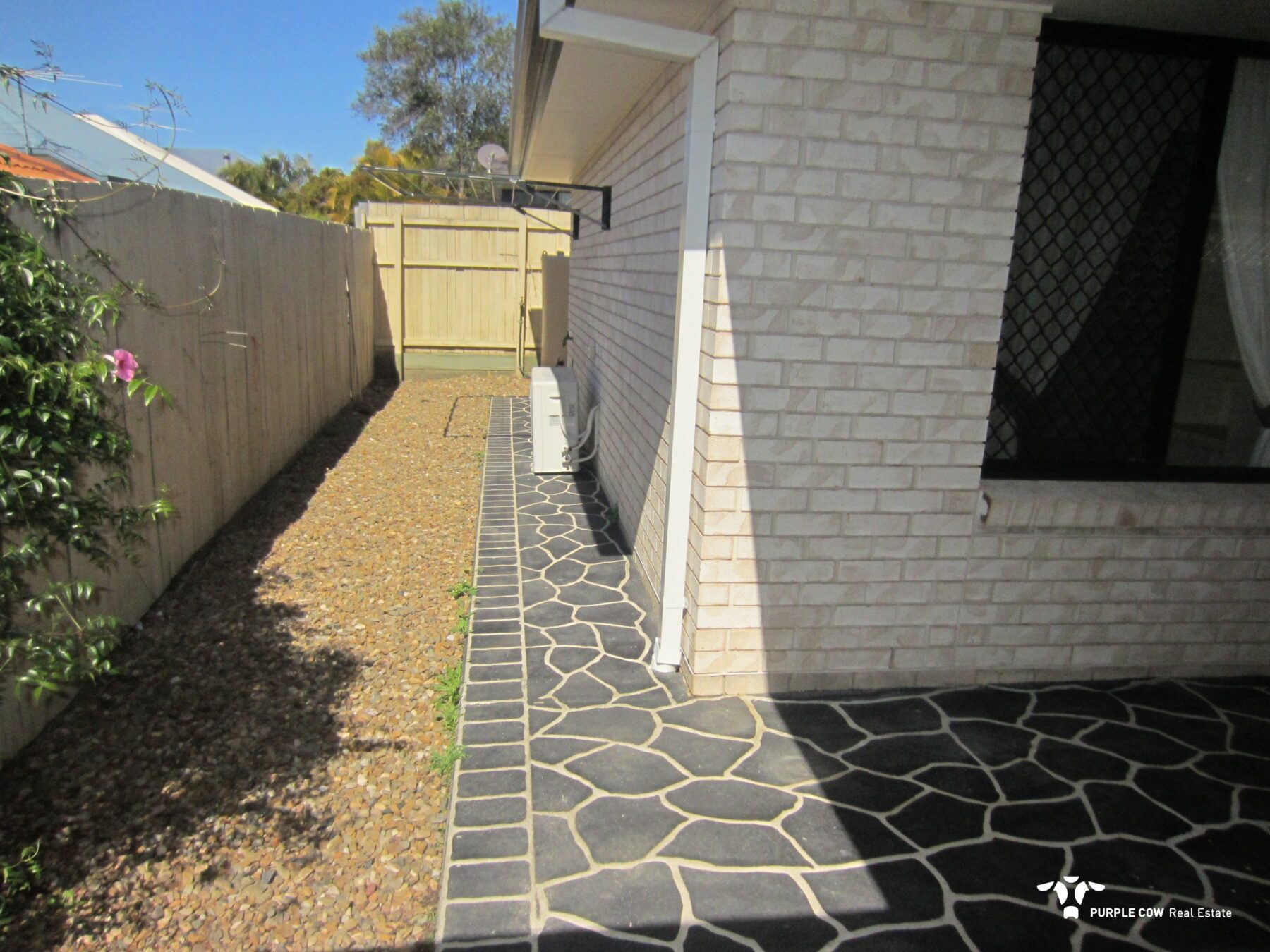 Rental: 10 Jupiter Street, Springfield Lakes, QLD, 4300 photo-12