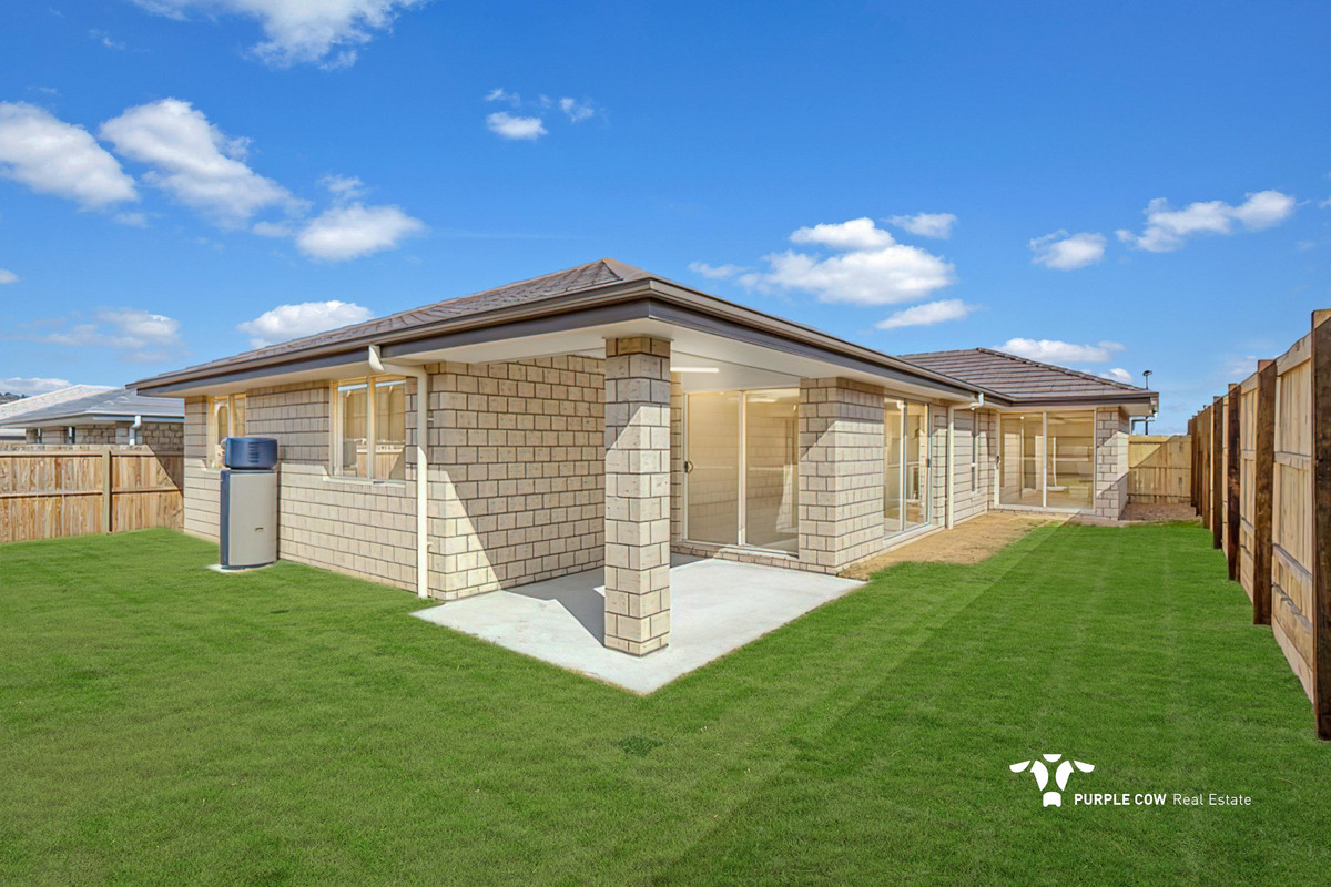 Rental: 6 Culgoa Drive, Plainland, QLD, 4341 photo-6