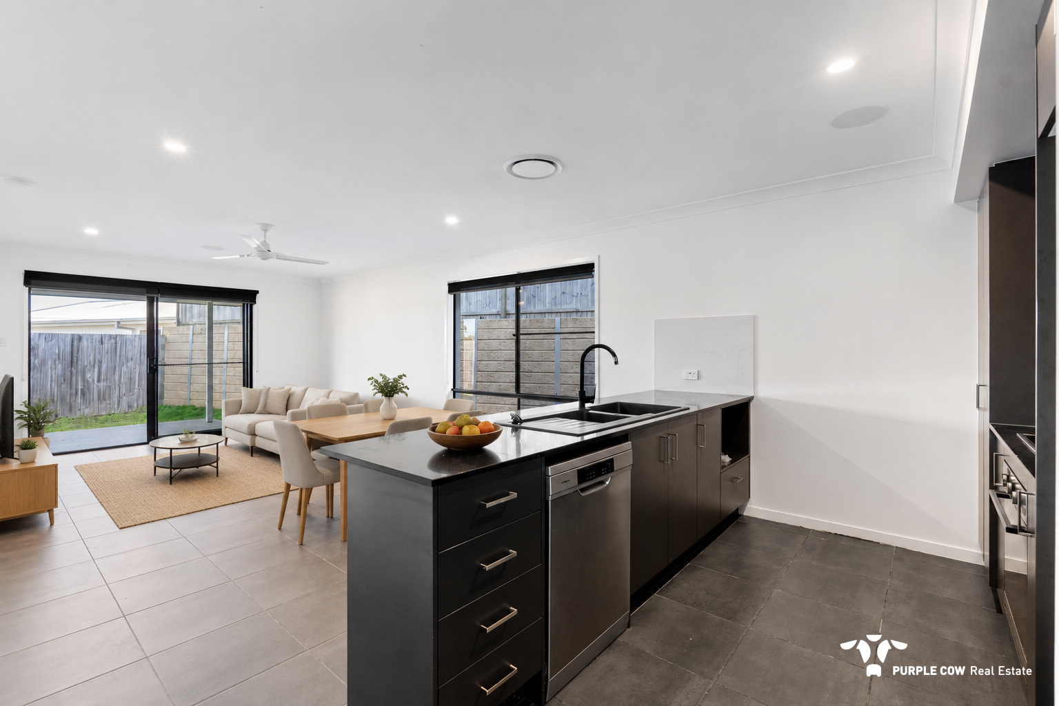 Rental: 28 Callistemon Crescent, Deebing Heights, QLD, 4306 photo-1