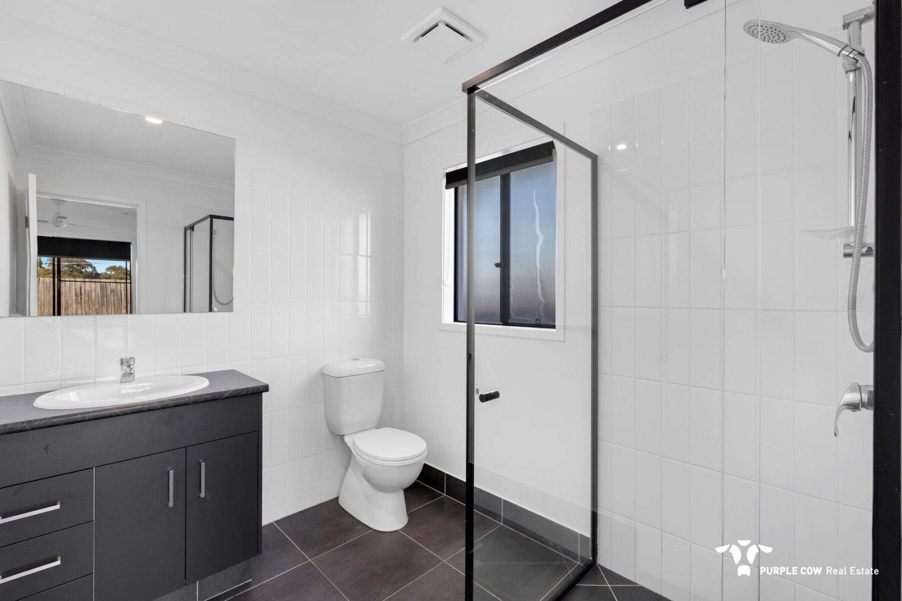 Rental: 28 Callistemon Crescent, Deebing Heights, QLD, 4306 photo-6