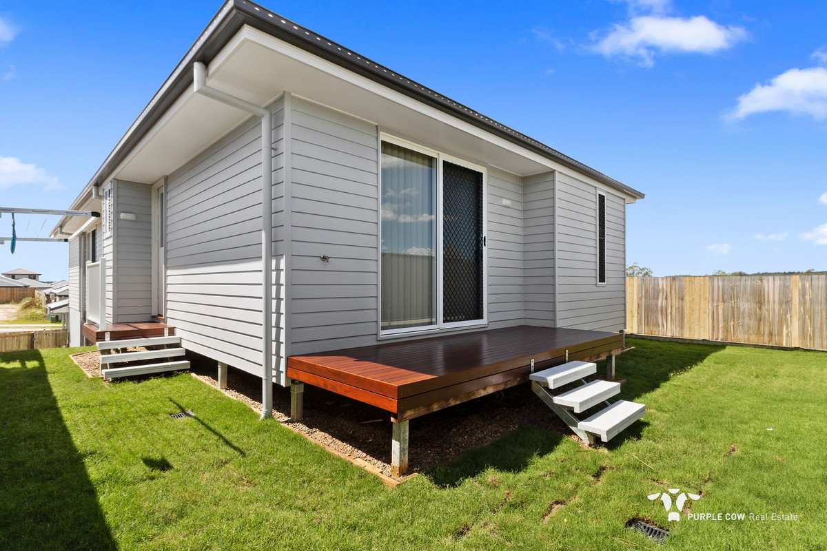 Rental: Spring Mountain, QLD, 4300 photo-13