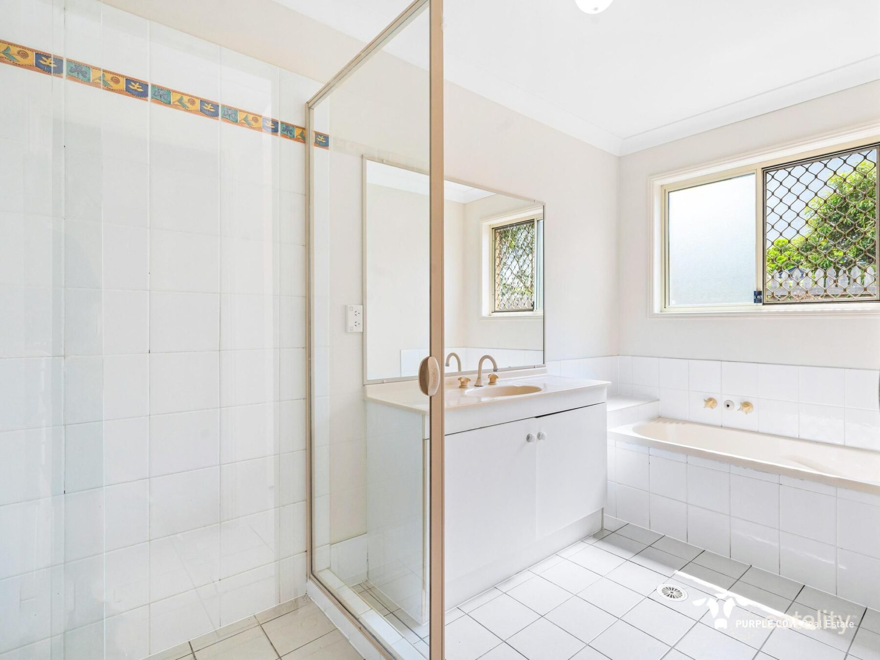 Rental: 22 Lloyd Bird Crescent, Springfield Lakes, QLD, 4300 photo-8