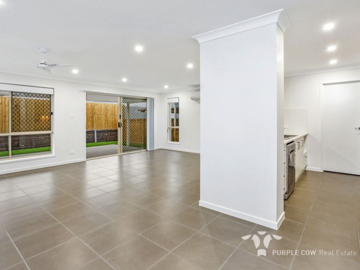 Rental: BELLBIRD PARK, QLD, 4300 photo-2