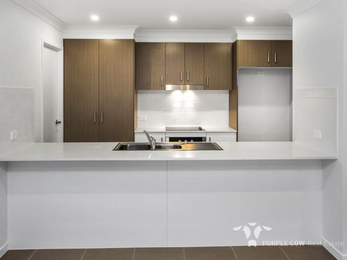 Rental: BELLBIRD PARK, QLD, 4300 photo-3