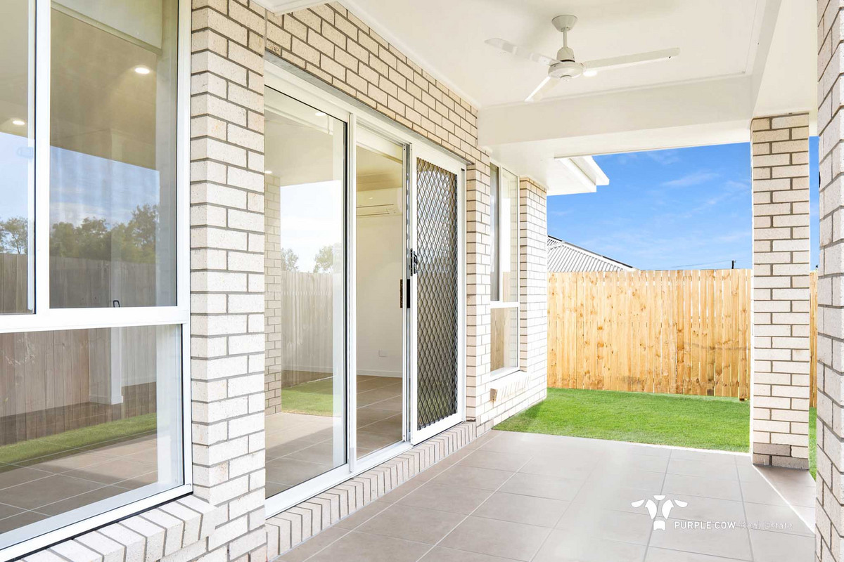 Rental: Redbank Plains, QLD, 4301 photo-12