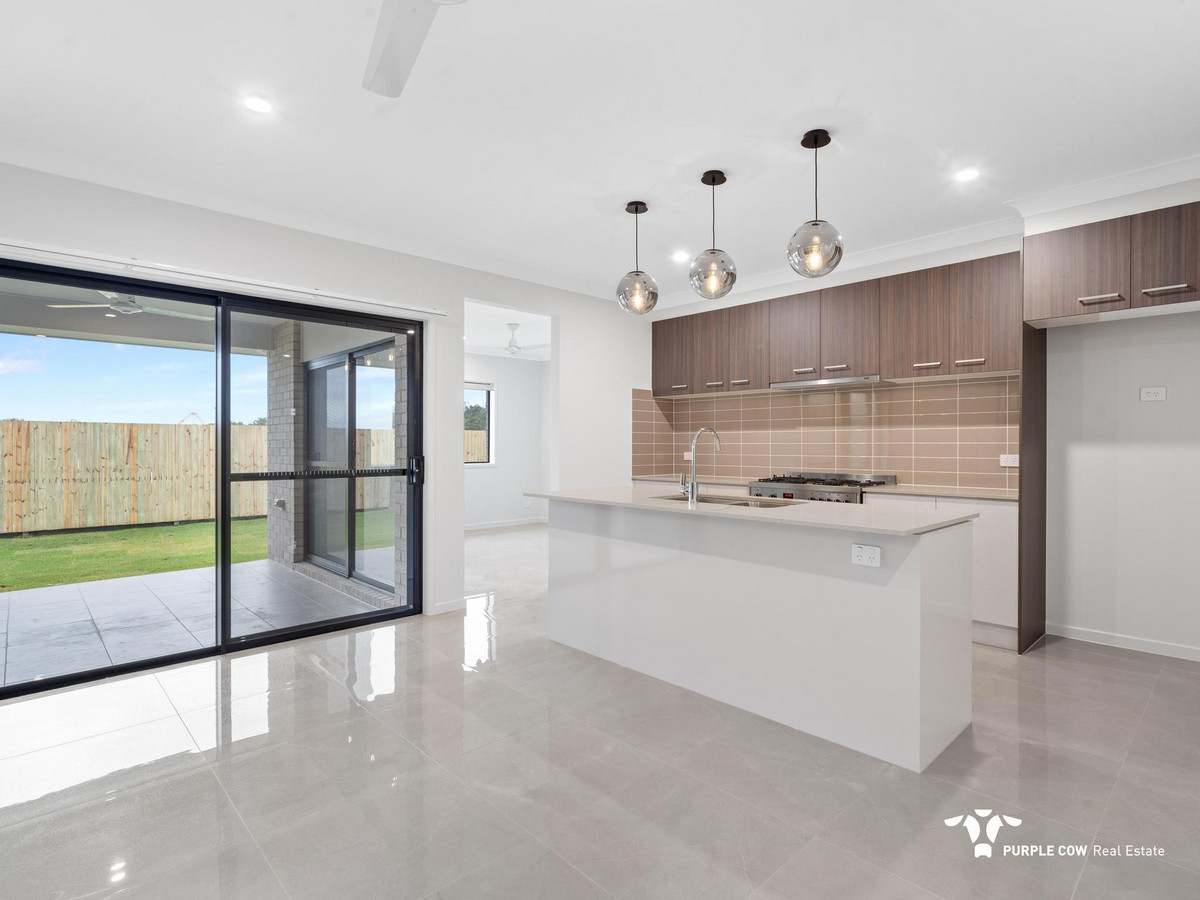 Rental: White Rock, QLD, 4306 photo-1