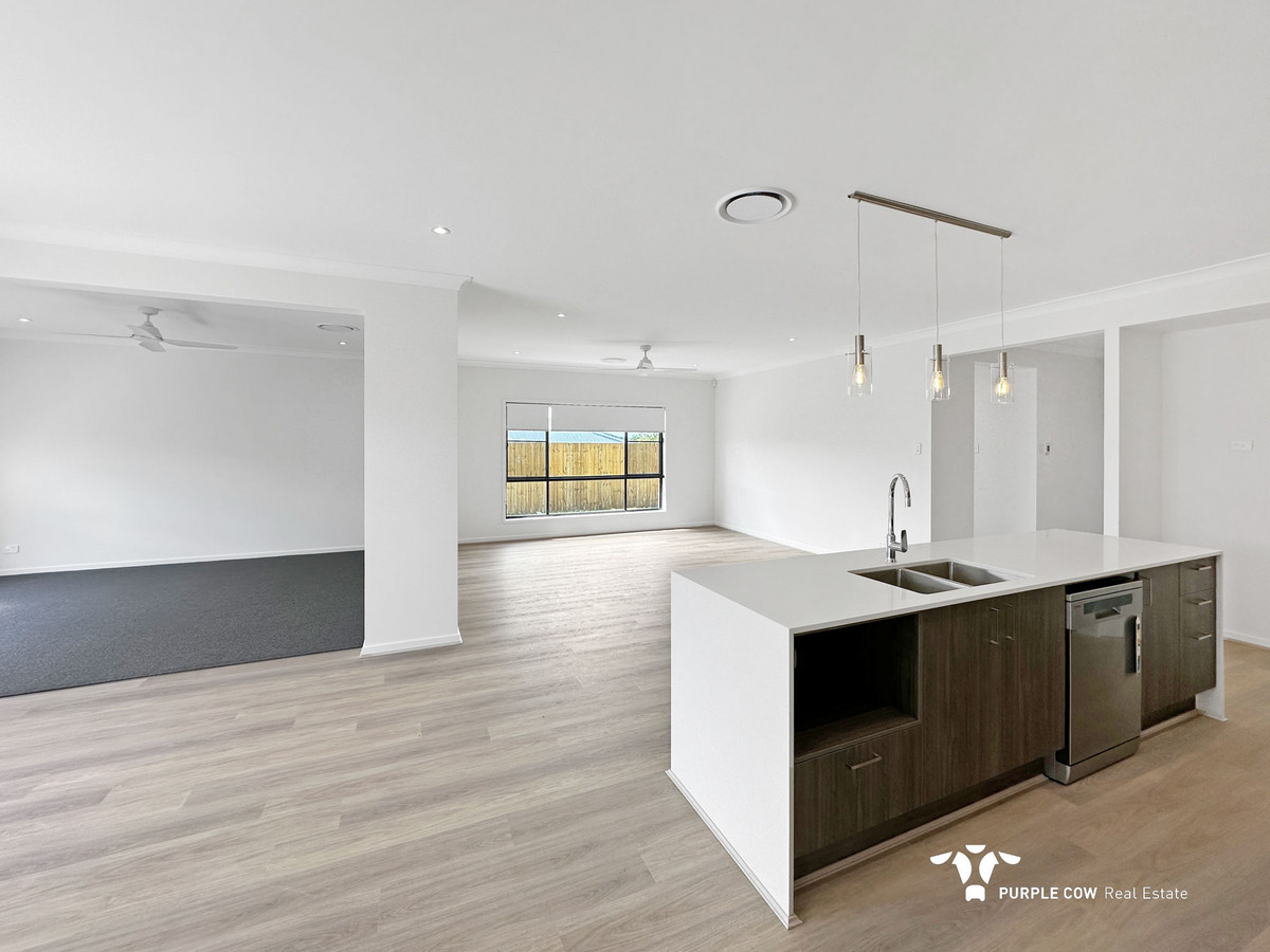 Rental: Plainland, QLD, 4341 photo-1