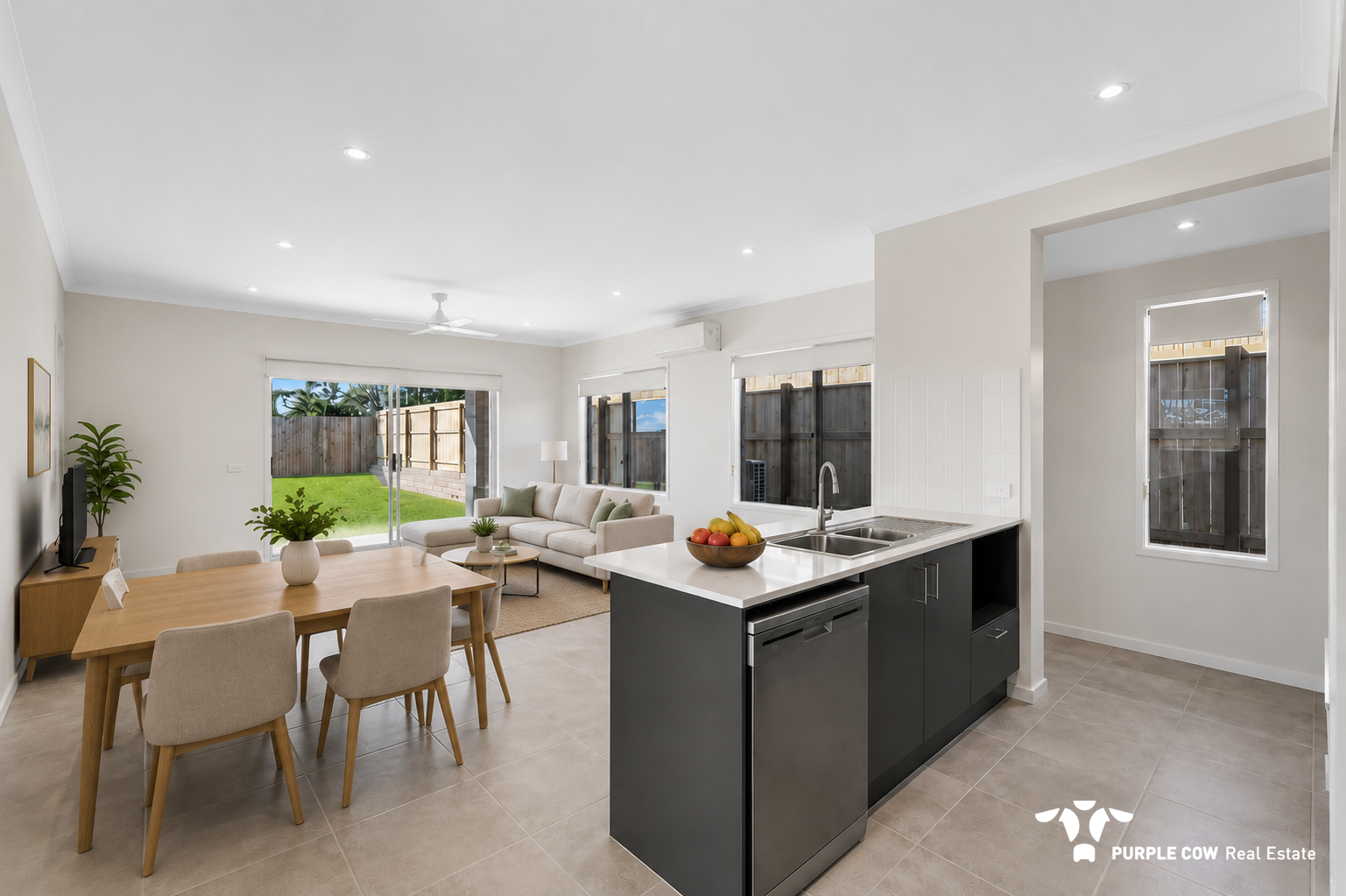 Rental: 11 Hills Crescent, Redbank Plains, QLD, 4301 photo-1