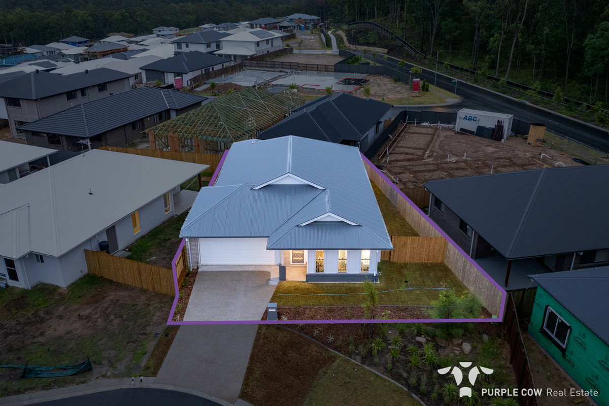 Rental: Spring Mountain, QLD, 4300 photo-17