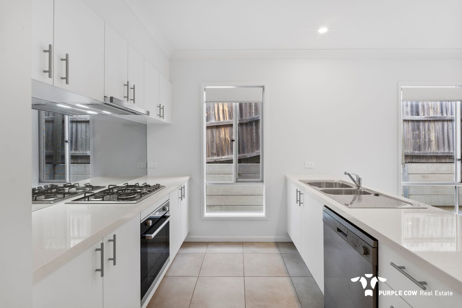 Rental: 13 Finlayson Street, Spring Mountain, QLD, 4300 photo-1