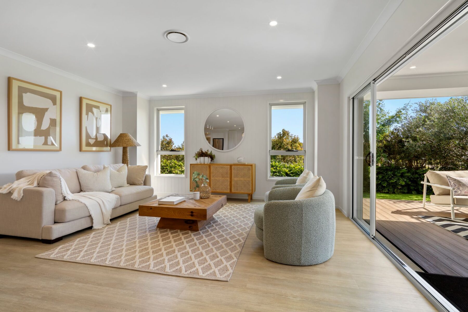 Rental: 2 Peterson Way, White Rock, QLD, 4306 photo-6