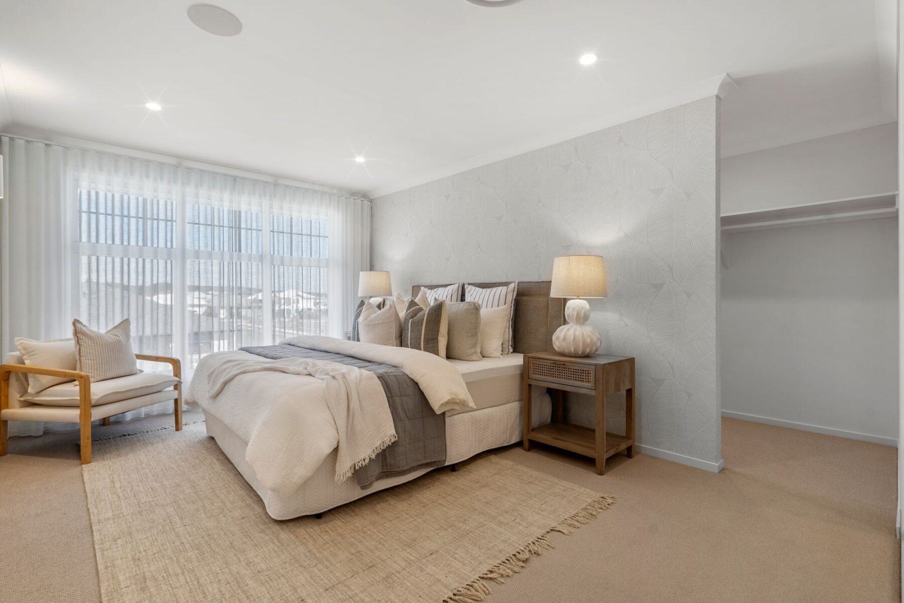 Rental: 2 Peterson Way, White Rock, QLD, 4306 photo-10