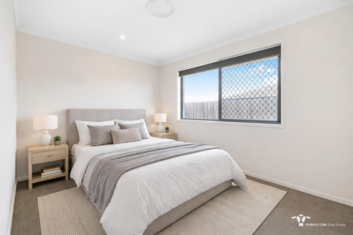 Rental: 14 Lomandra Street, Deebing Heights, QLD, 4306 photo-7