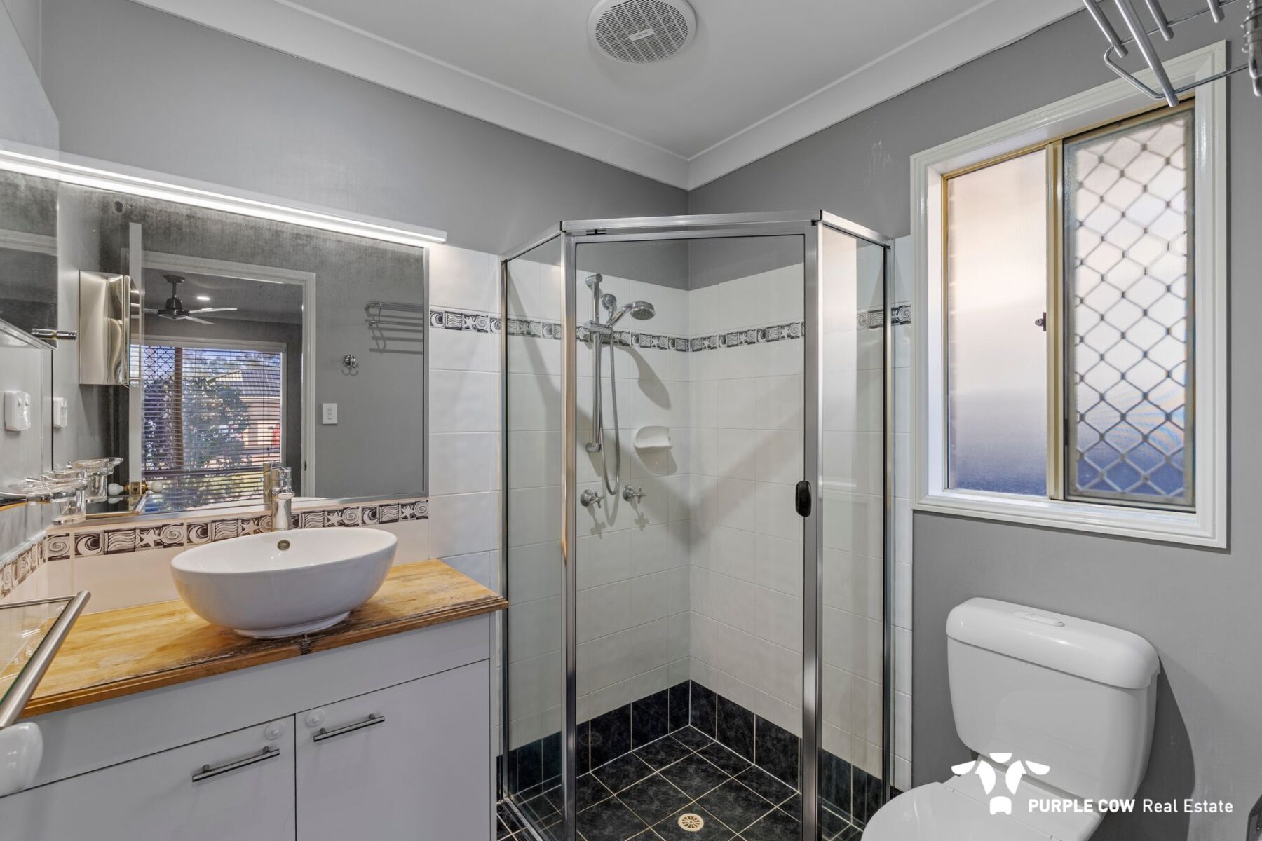 Rental: 5 Horton Place, Forest Lake, QLD, 4078 photo-6
