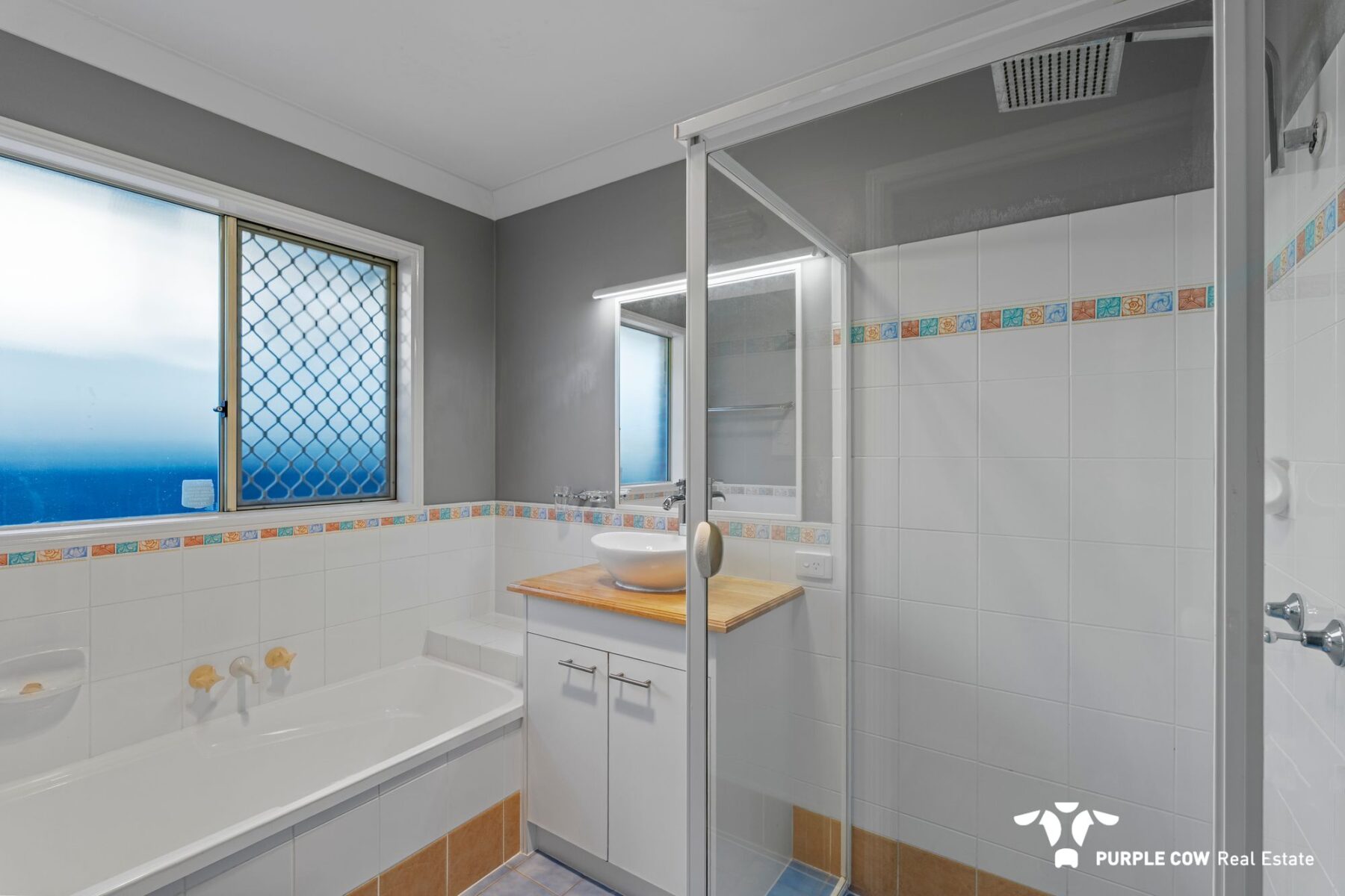 Rental: 5 Horton Place, Forest Lake, QLD, 4078 photo-8
