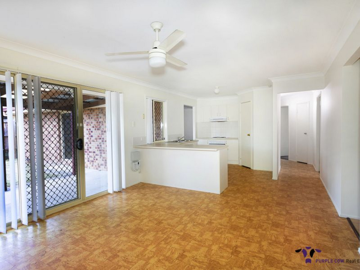 Rental: 4 Barambah Court, Redbank Plains, QLD, 4301 photo-6