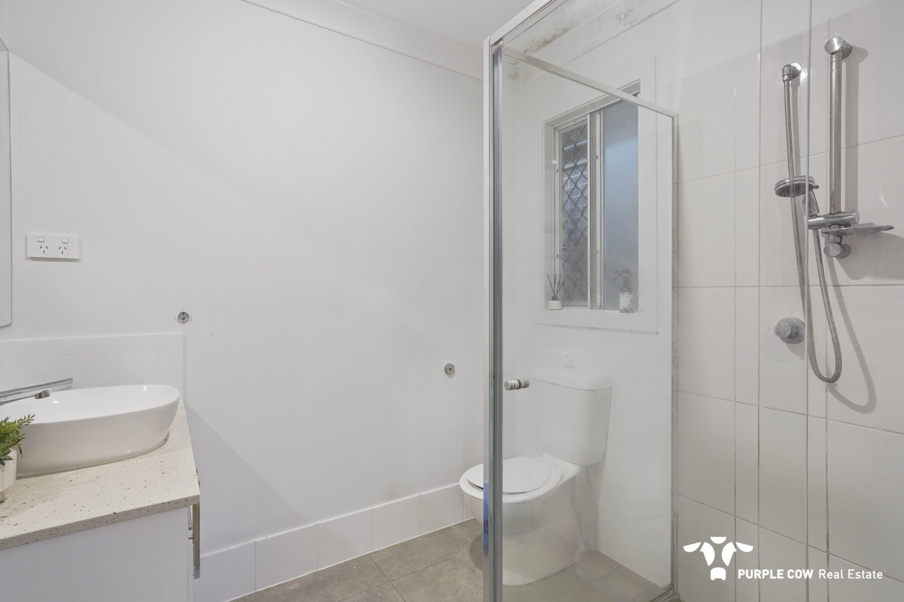 Rental: 140 Joy Chambers Circuit, Ripley, QLD, 4306 photo-5