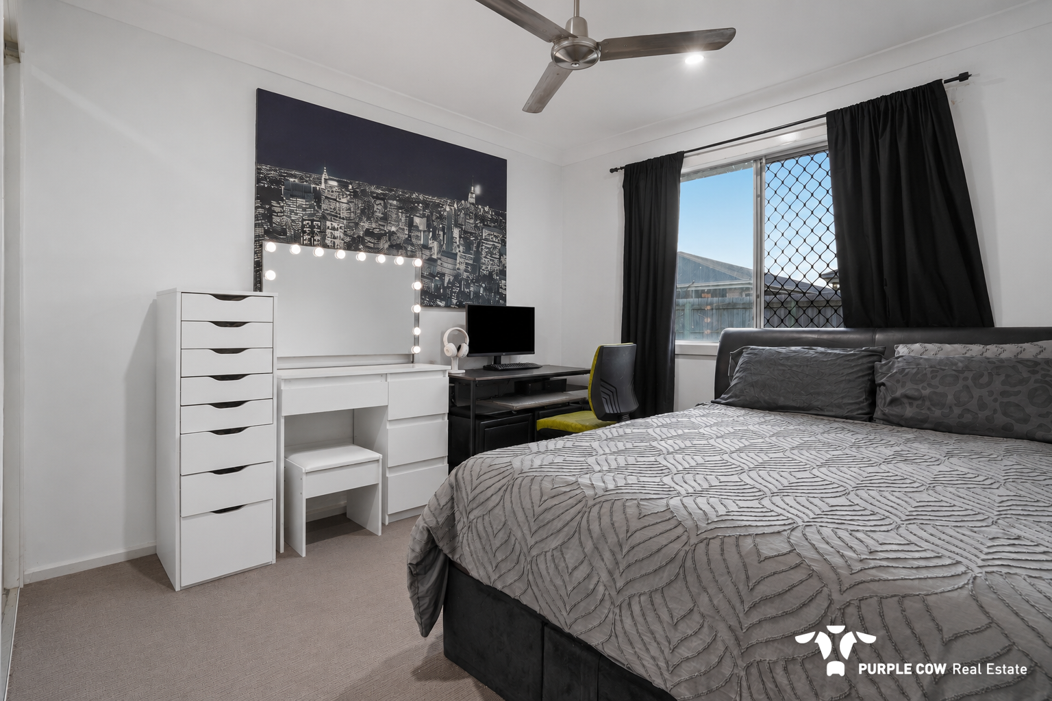 Rental: 140 Joy Chambers Circuit, Ripley, QLD, 4306 photo-11