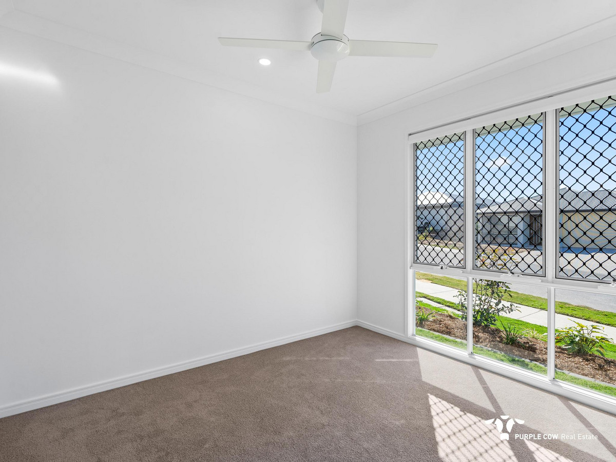 Rental: 59 Tomaree Road, White Rock, QLD, 4306 photo-5