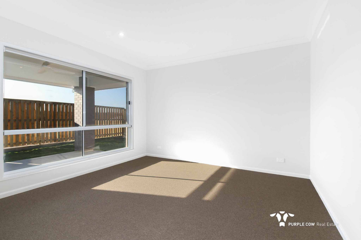 Rental: 39 Lang Street, White Rock, QLD, 4306 photo-8