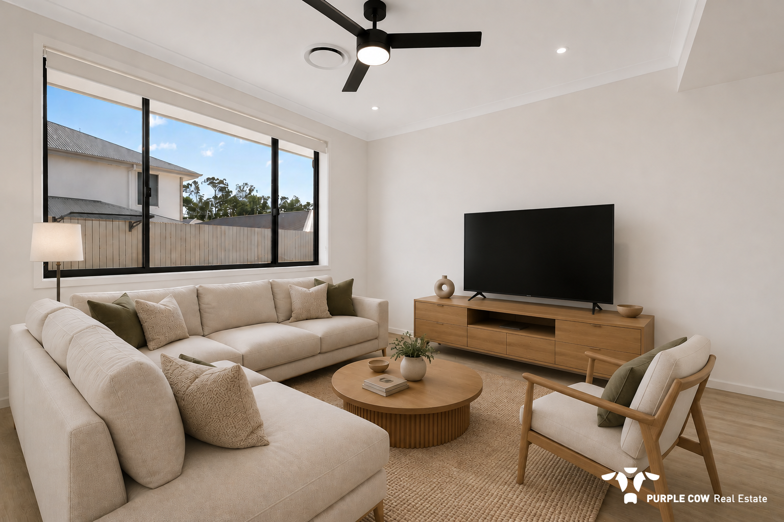 Rental: 160 Guroman Drive, Greenbank, QLD, 4124 photo-2