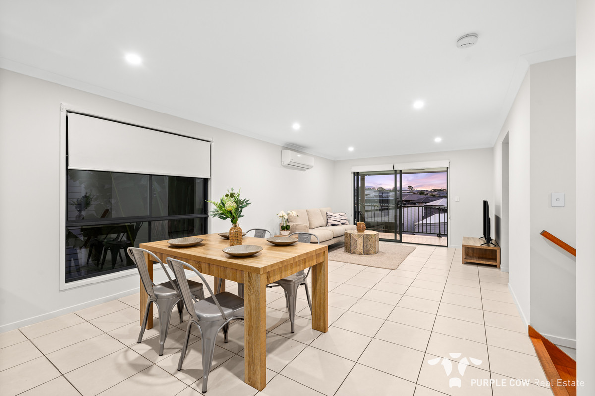 Property: 18 Sawyer Street, Spring Mountain, QLD, 4300 photo-3