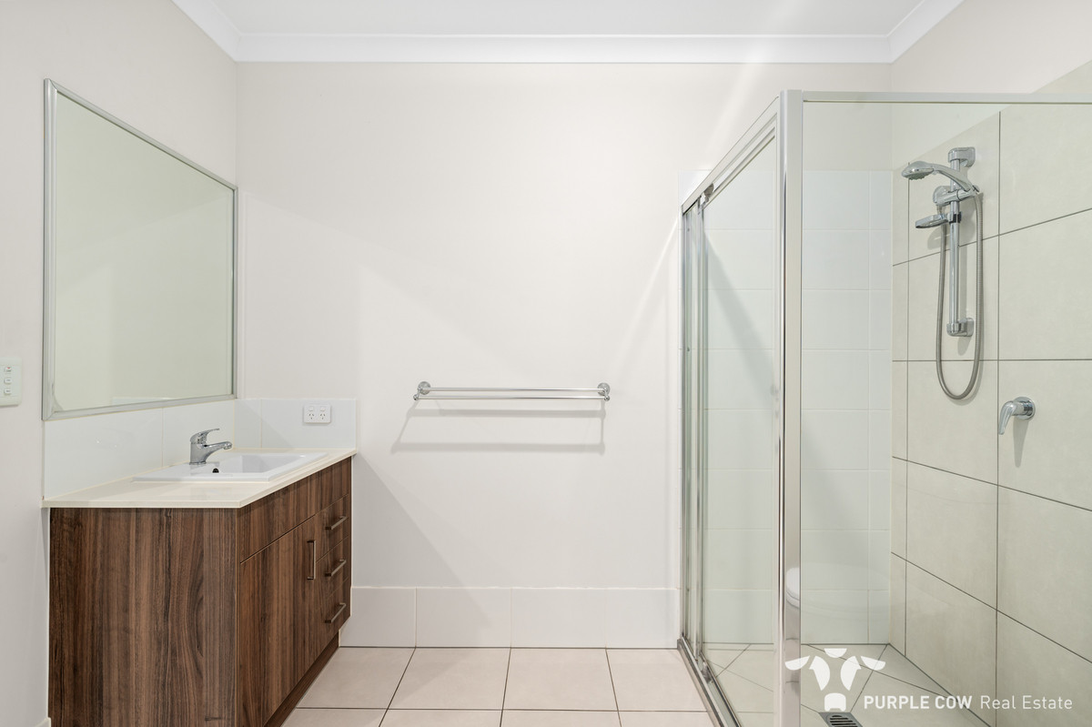 Property: 18 Sawyer Street, Spring Mountain, QLD, 4300 photo-13