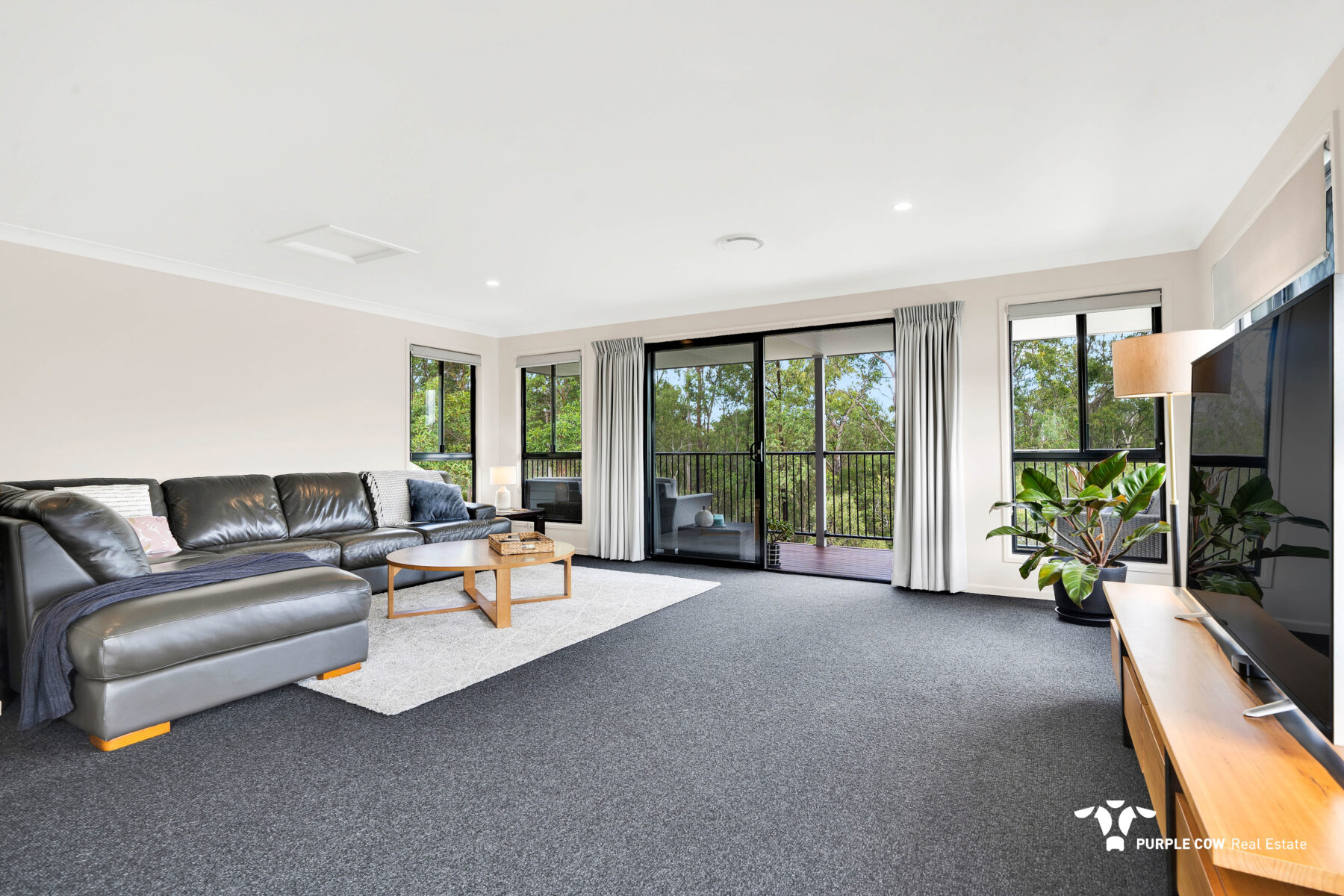 Rental: Springfield Lakes, QLD, 4300 photo-1