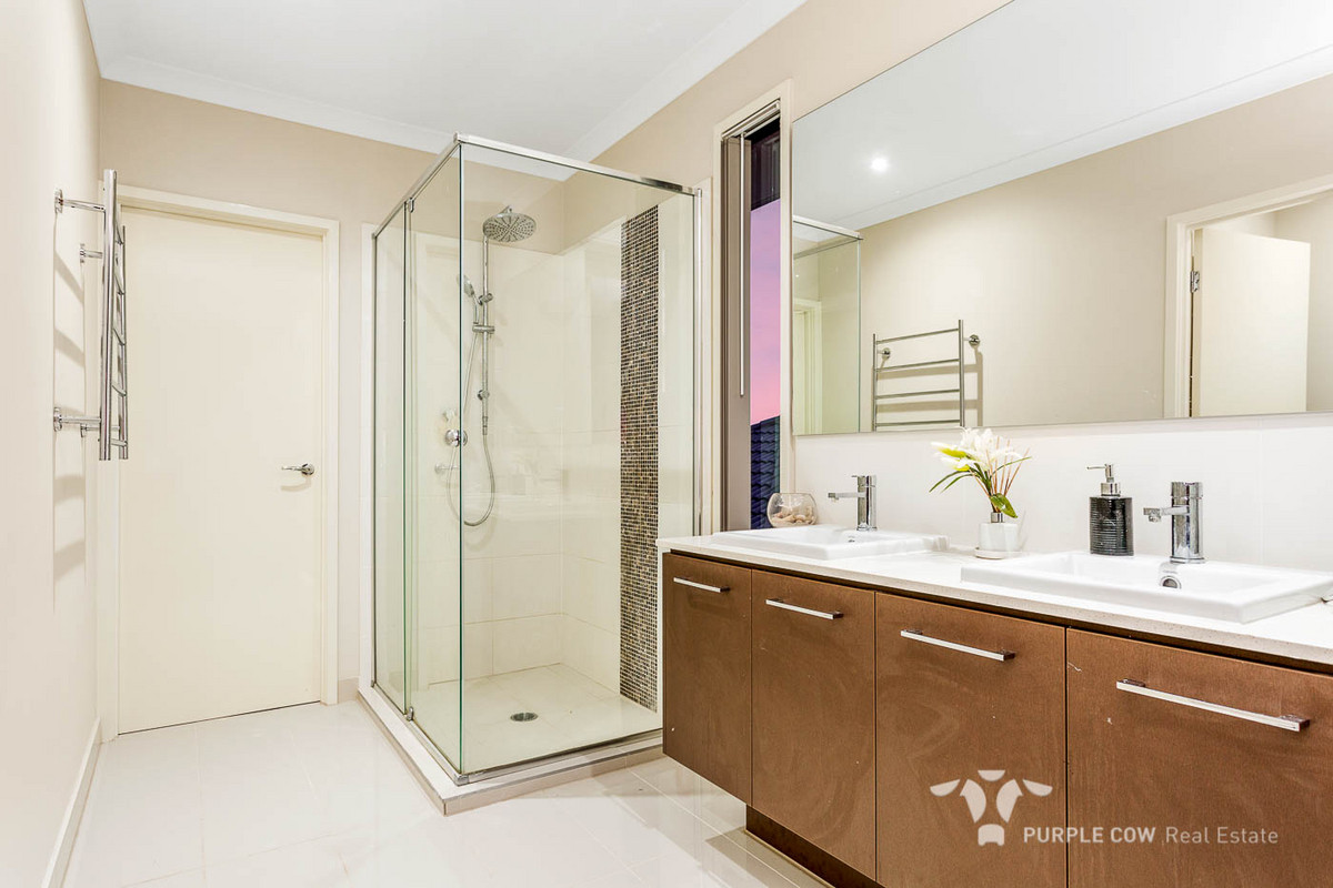 Rental: Springfield Lakes, QLD, 4300 photo-6