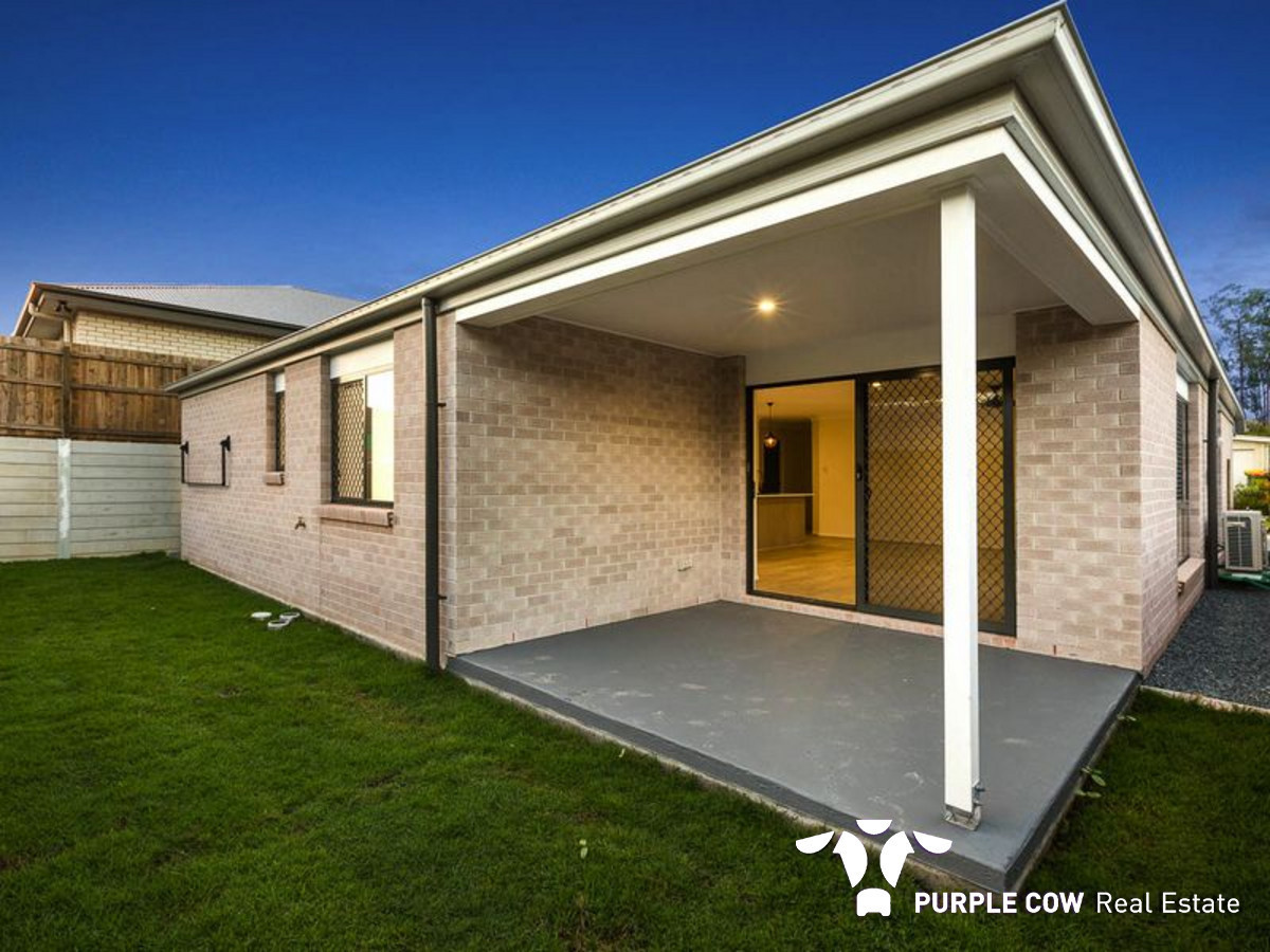 Rental: 30 Balm Avenue, SPRING MOUNTAIN, QLD, 4300 photo-5