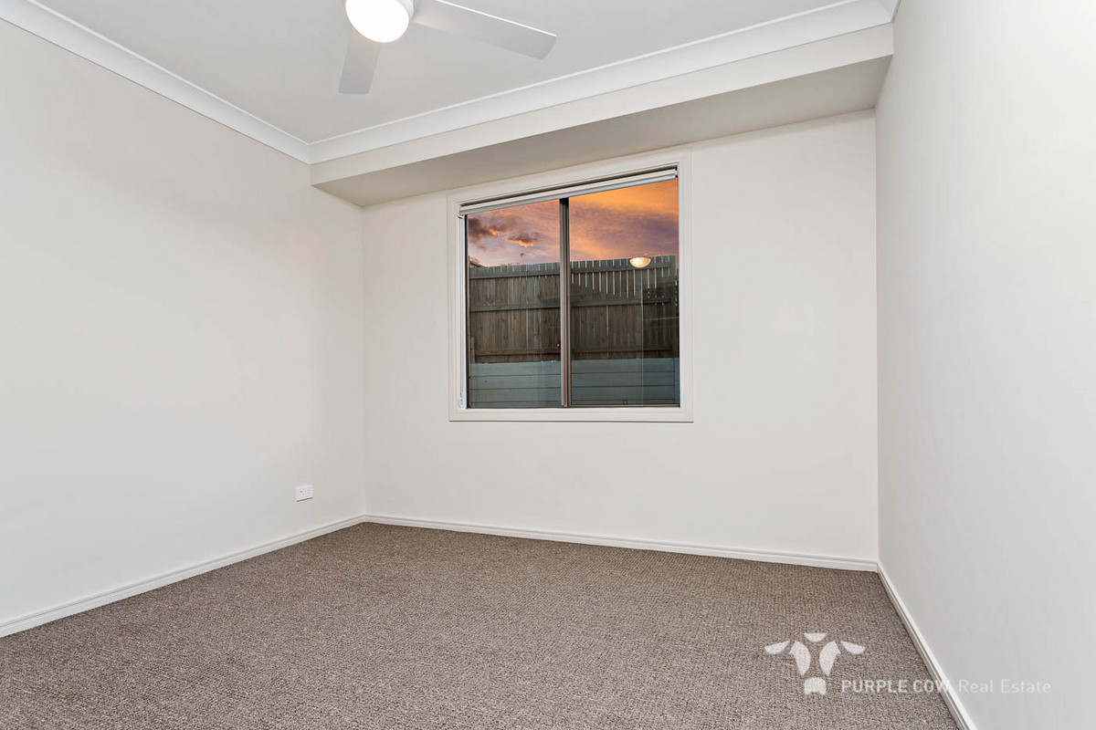 Rental: Spring Mountain, QLD, 4300 photo-8