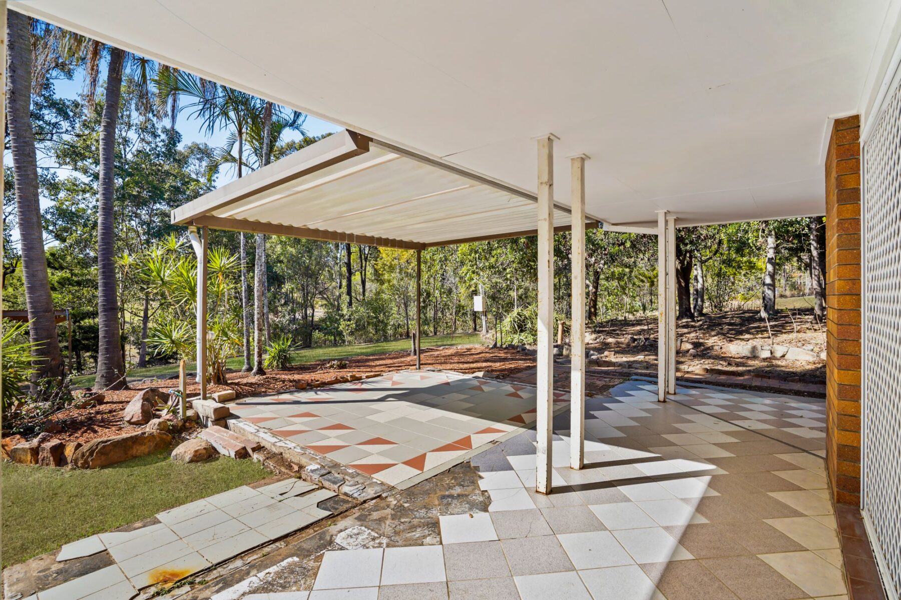 Rental: Redbank Plains, QLD, 4301 photo-4