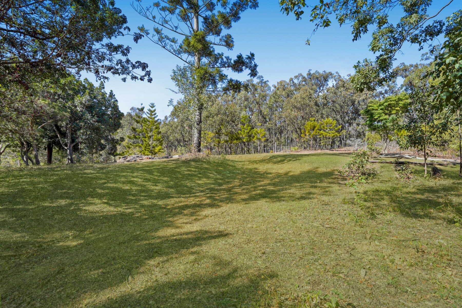 Rental: Redbank Plains, QLD, 4301 photo-21