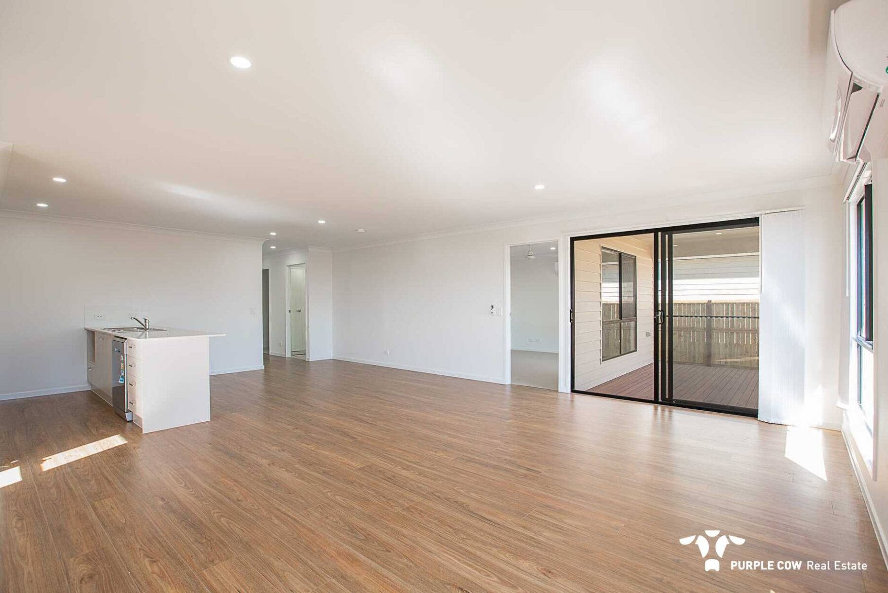 Rental: 16 Wood Drive, Redbank Plains, QLD, 4301 photo-2